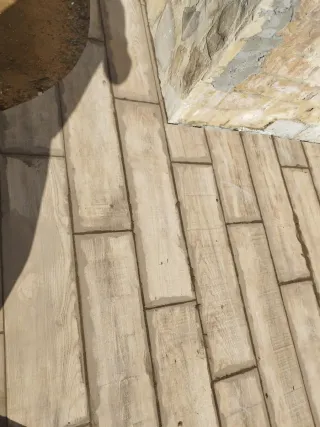 Se hacen reformas, porches,ensolados,cuartos etc.