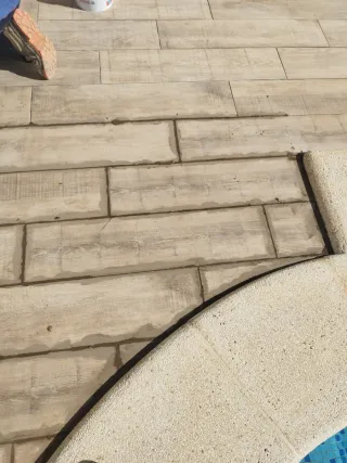 Se hacen reformas, porches,ensolados,cuartos etc.