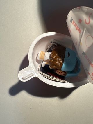 Figura Kinder Joy Dustin Stranger Things