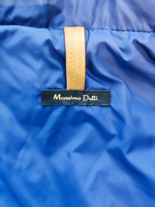 Cazadora azul Massimo Dutti con capucha