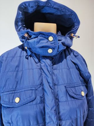 Cazadora azul Massimo Dutti con capucha