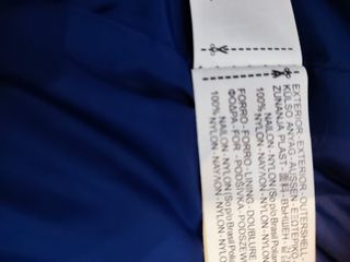 Cazadora azul Massimo Dutti con capucha