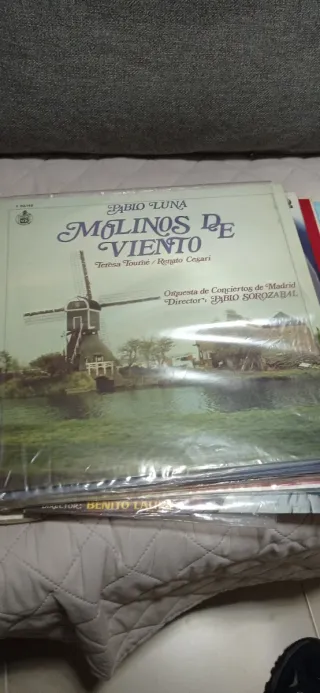 Lote de 12 discos de zarzuela