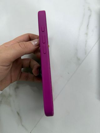 Funda Silicona iPhone 16 Pro Morado