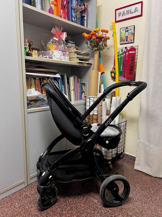 Carro marca Egg Silla y Capazo