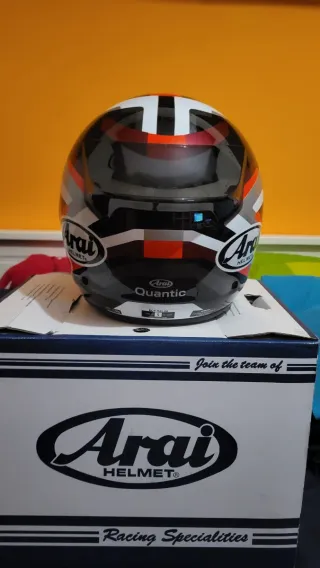 Casco Arai Quantic red snake talla S