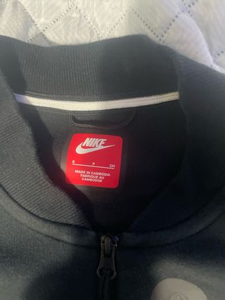 Sudadera Nike Tech Negra