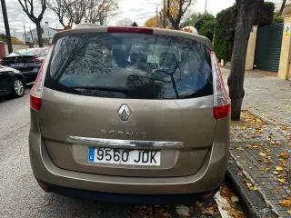 Renault Scenic 2015