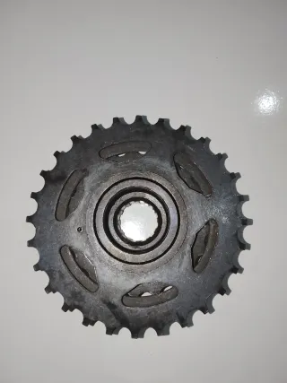 Piñón de bicicleta Falcon