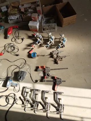 COMPRESOR 270 litros + Lote COMPLETO Herramientas