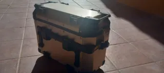 Maleta Moto Givi Trekker Outback