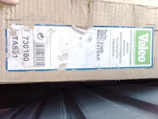 R 19Radiador Valeo 730180 Nuevo