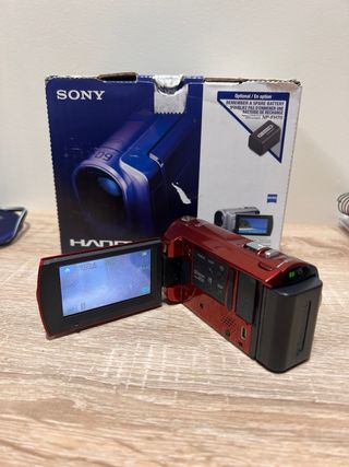 Videocámara Sony Handycam DCR-SX30E Roja