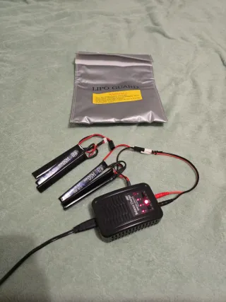 Baterias Lipo + Carregador + Blusa Antichama