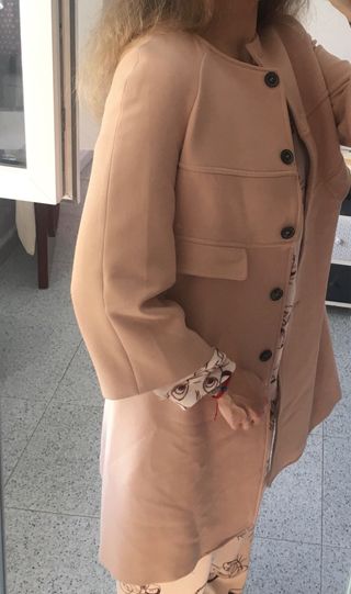 Abrigo Zara Beige
