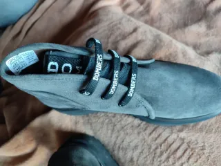 Botines Dombers grises nuevos