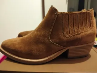 Botines Gloria Ortiz Marrones