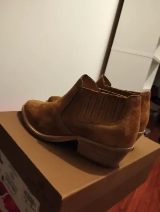 Botines Gloria Ortiz Marrones