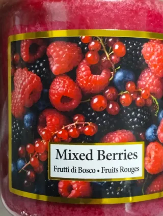 Candela profumata Mixed Berries