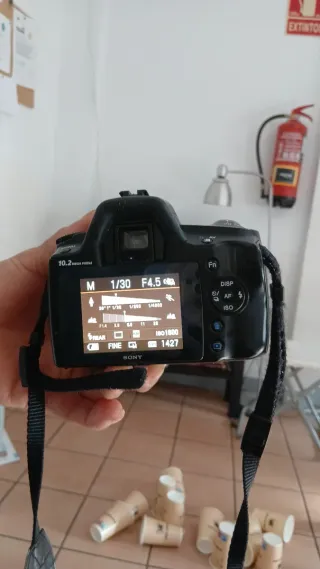 Cámara Sony DSLR-A230