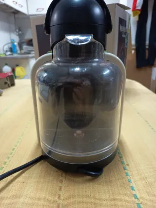 Cafetera Nespresso DeLonghi EN 97.W Blanca