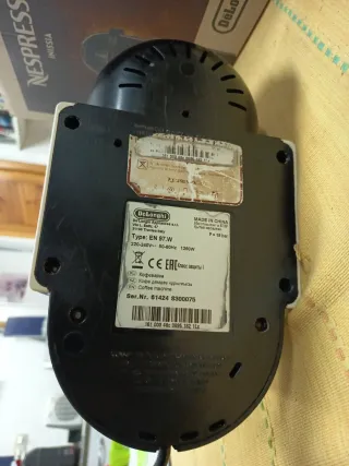 Cafetera Nespresso DeLonghi EN 97.W Blanca