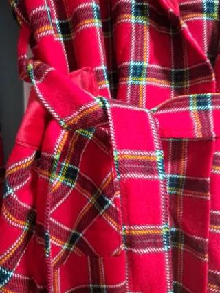 Bata de cuadros roja talla 42-44