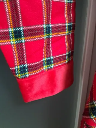 Bata de cuadros roja talla 42-44