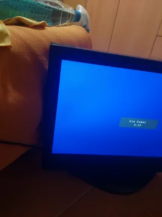 2 Televisores Pequeños