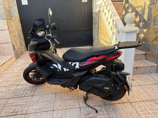 Aprilia SR GT 125