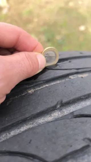 Rueda Brigstone H/P Sport 99V235/55/17 Usada