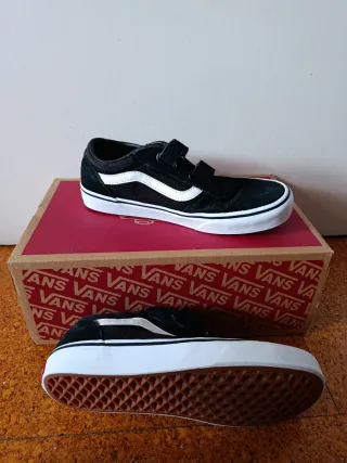 Zapatillas Vans Negras con Velcro