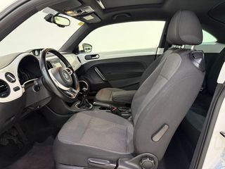Volkswagen Beetle 2012