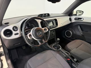 Volkswagen Beetle 2012