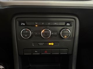 Volkswagen Beetle 2012