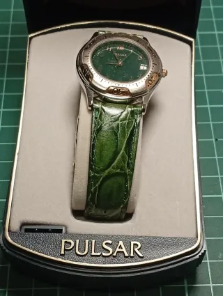 Reloj Pulsar Analógico Nuevo Caja y Manuales