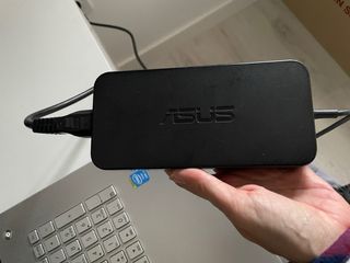 Portátil Asus N750j Plata