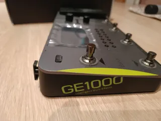 Pedalera Mooer GE1000