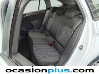 Opel Astra 1.6 CDTI Sports Tourer S/S Business + 100 kW (136 CV)