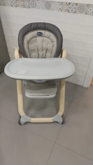 Trona Chicco reclinable bebé