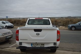 NISSAN Navara 2.3dCi Doble Cabina Acenta