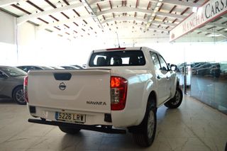 NISSAN Navara 2.3dCi Doble Cabina Acenta