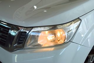 NISSAN Navara 2.3dCi Doble Cabina Acenta