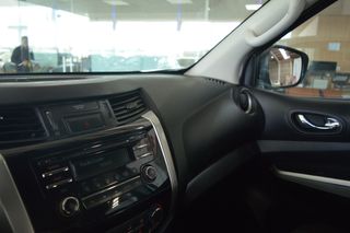 NISSAN Navara 2.3dCi Doble Cabina Acenta