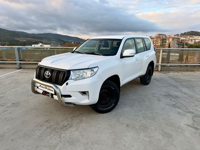 Toyota Land Cruiser 150 2020