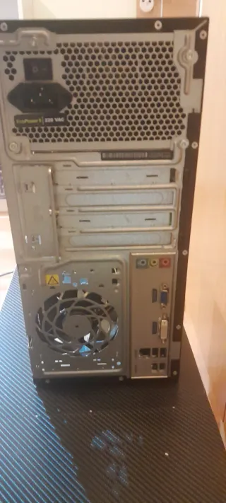 Torre PC HP Intel I3 3220 ÚLTIMO PRECIO