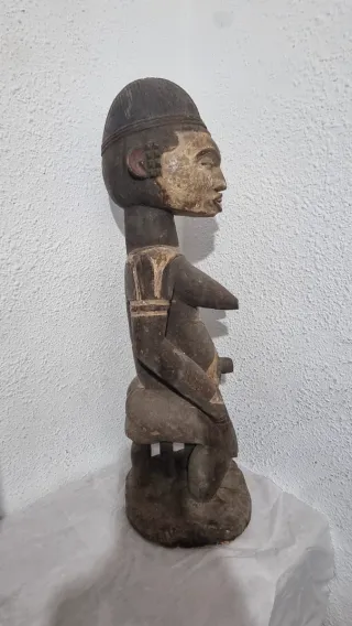 Figura Arte Africano Madera Tallada