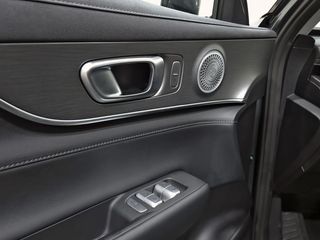 Ebro S800 1.5 TGDI PHEV Premium E-CVT