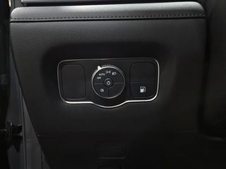 Ebro S800 1.5 TGDI PHEV Premium E-CVT