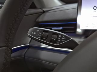 Ebro S800 1.5 TGDI PHEV Premium E-CVT